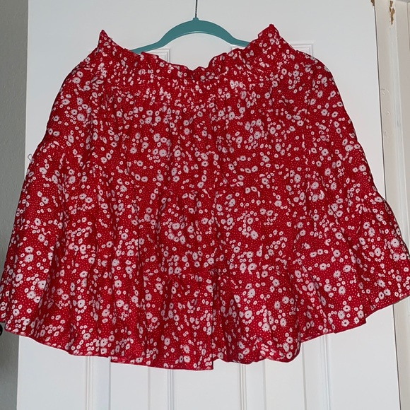 SHEIN Dresses & Skirts - 2X Red and White Floral Skirt